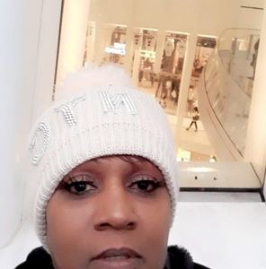 Meet your Posher, Gwen